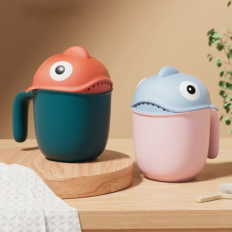 Cabeças de chuveiro para bebê em forma de tubarão rosa e azul, brinquedos de banho fofos, acessórios de banheiro.