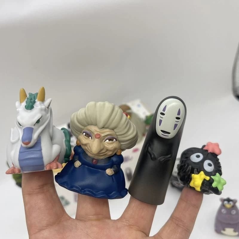 Spot anime japonês branco dragão bola de carvão elfo sem rosto masculino dedo boneca decoração caixa cega conjunto de dedo brinquedo presente aniversário