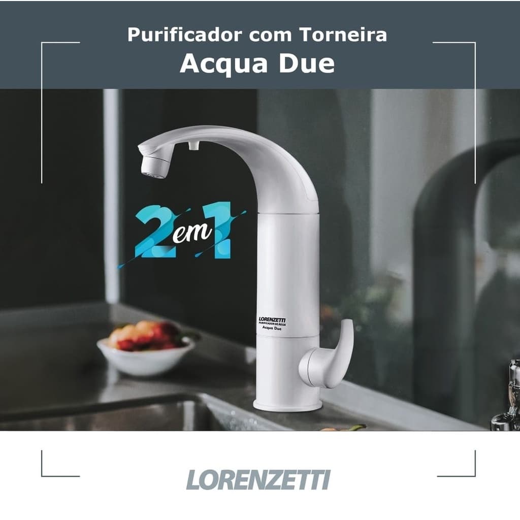 Torneira de mesa Lorenzetti Acqua Due com purificador de água, em uma cozinha moderna.