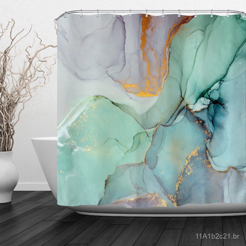 Cortina de chuveiro com estampa digital abstrata em verde e azul com detalhes dourados