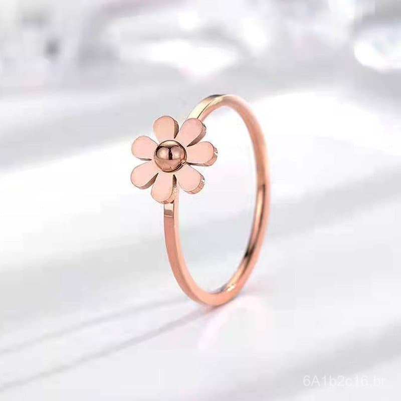 Anel minimalista de aço de titânio estilo coreano com design de margarida em ouro rosa para mulheres, design de nicho, m