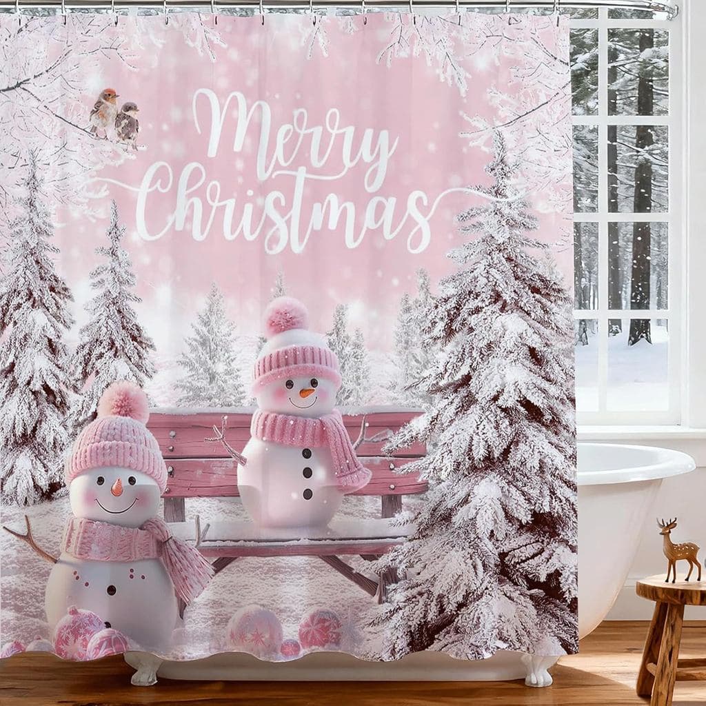 Cortina de chuveiro com bonecos de neve e texto Merry Christmas em fundo rosa