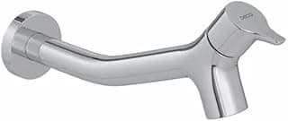Torneira para lavatório de parede cromado Deca, design elegante com linhas suaves, fundo branco