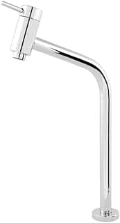Torneira de pia de banheiro slim com acabamento cromado, bica alta, fundo branco