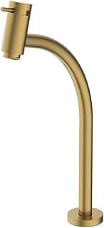 Torneira de lavatório de bica alta em bronze, design curvo, fundo branco