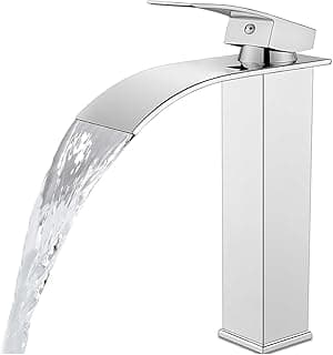 Torneira de banheiro cromada alta em aço inoxidável, design moderno, fluxo de água em arco, fundo branco